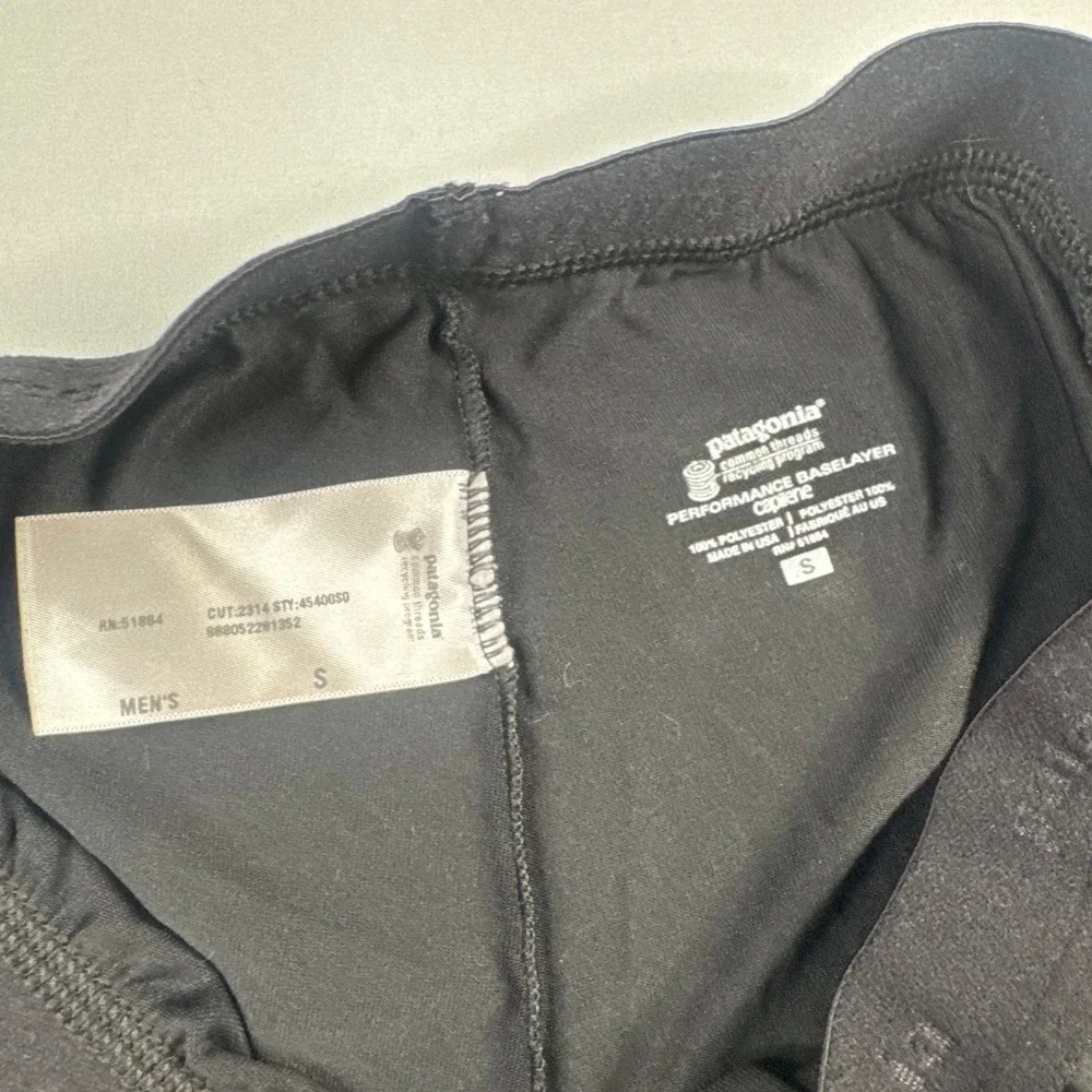 Patagonia Capilene Baselayer Set Mens S/M Black Long Sleeve Thermal USA Made‎